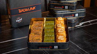 Bestseller Box | Walnuss Baklava, Baklava mit Pistazien, Pistazienrollen