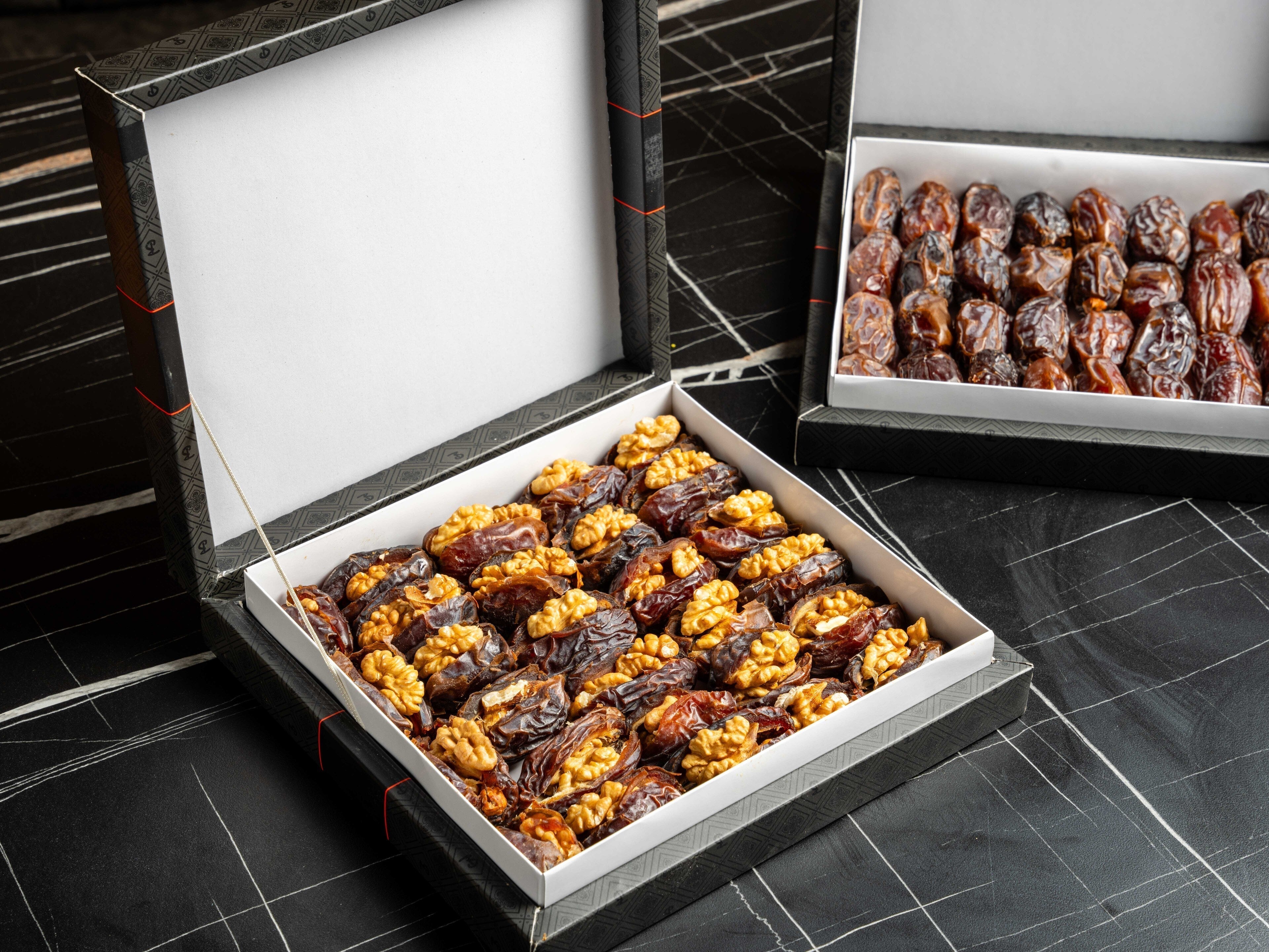 Datteln mit Walnuss Geschenkbox 