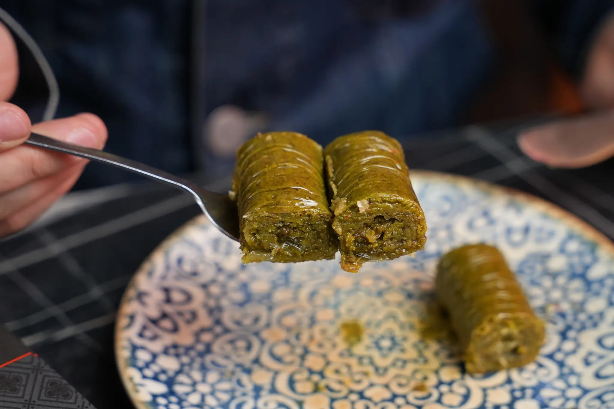 Geschenk Blech Pistazien Traum | Grüne Sarma mit Pistazien – Back-Lava 